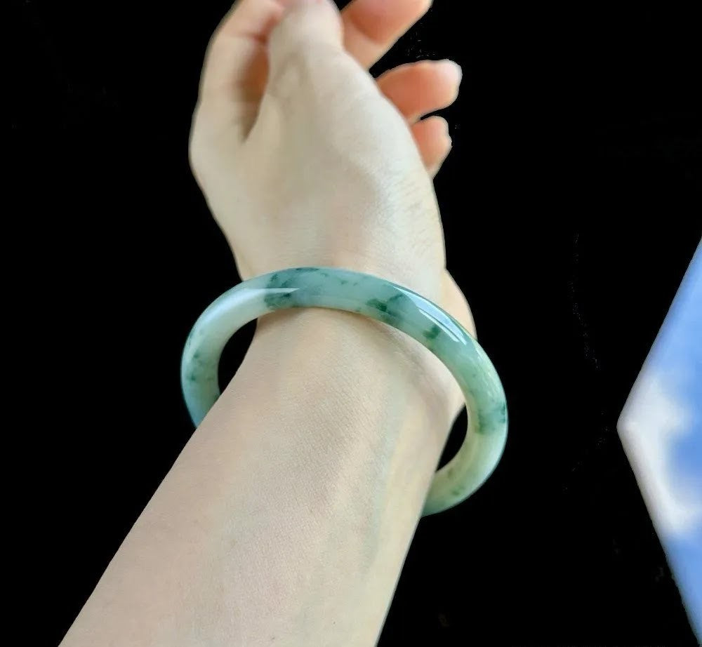 Green Floral-Pattern Jadeite Bangle – Soft Green & White W/ Golden Flecks - Natural Type A